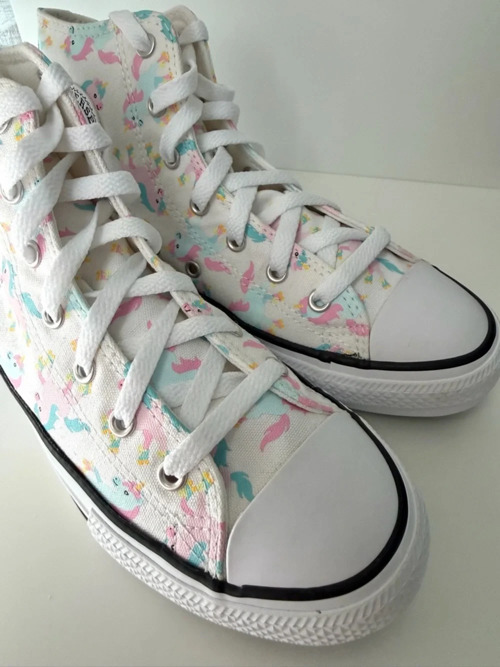 CONVERSE CTAS Hi Unicorn High Top Sneakers Multicolor - Juniors Size  5